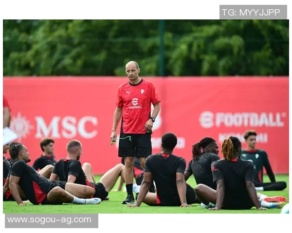 米体报道莱奥欲主罚点球遭阿莱格里坚持让恩昆库执行的背后故事